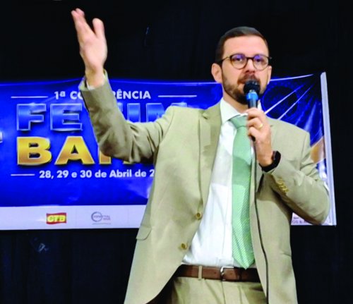 Palestrante - Dr. Diego Freire “Relações do Trabalho, Negociações Coletivas e Segurança Jurídica”: Atualidades e Desafios